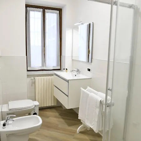 Casetta Tra Laghi E Montagne Cesana Brianza