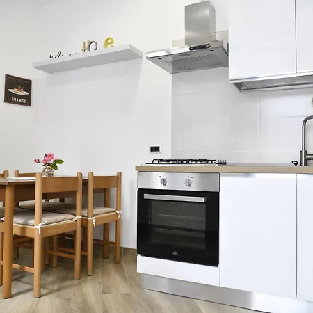 Casetta Tra Laghi E Montagne *