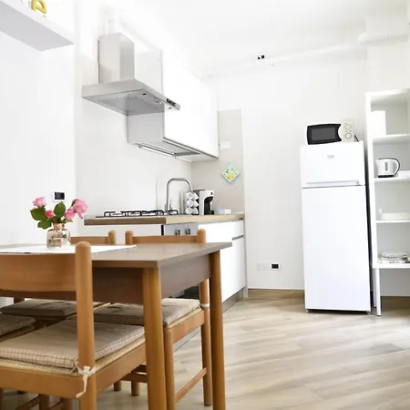 Apartamento Casetta Tra Laghi E Montagne *